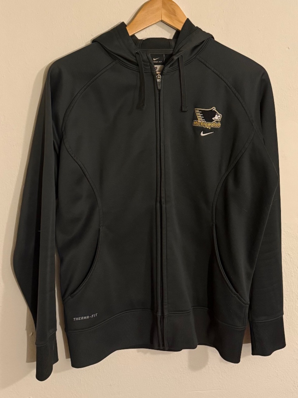 Michigan Tech Huskies Women’s Nike Zip-up Sweatshirt